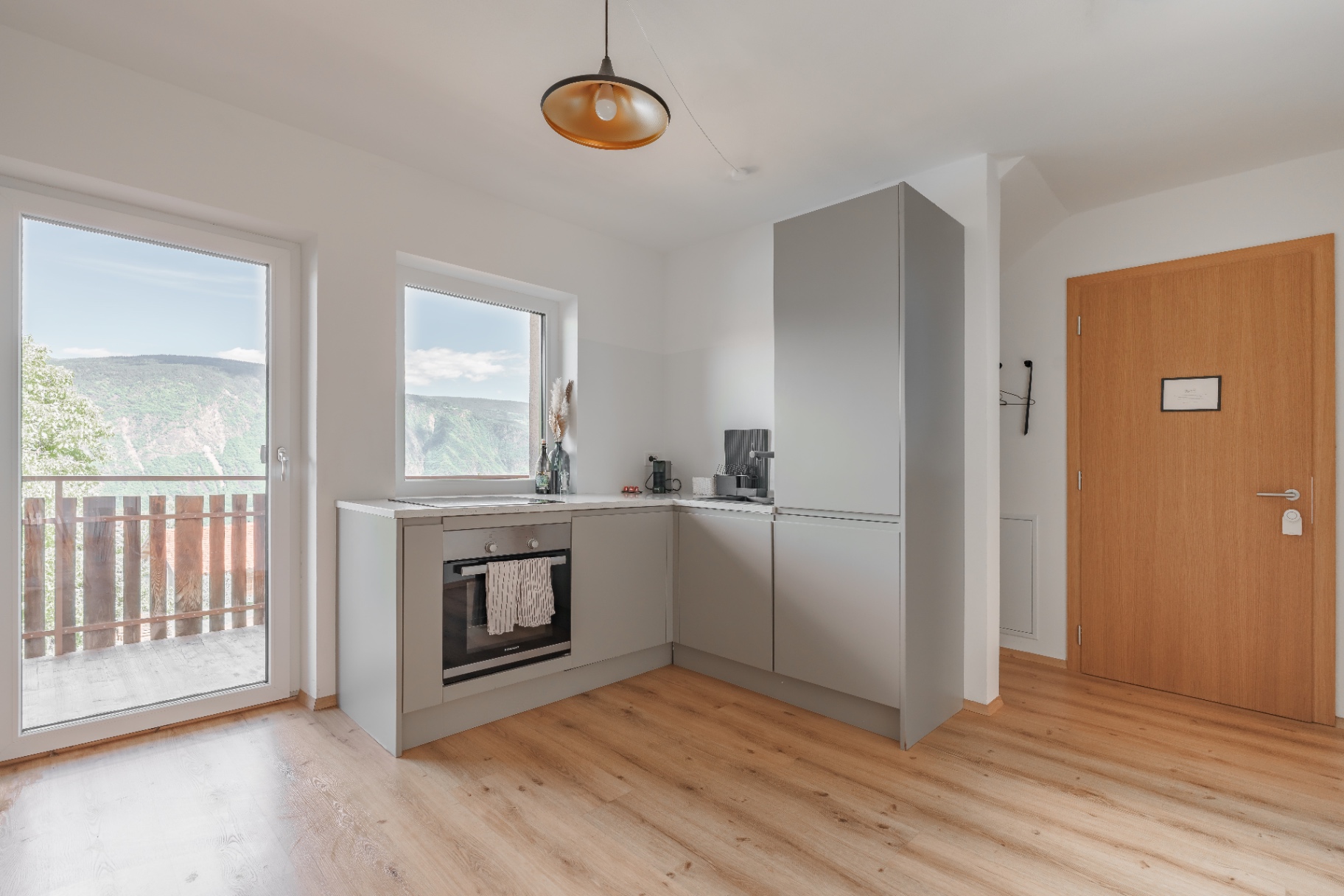 Suite Lina – Terrasse & Balkon mit Bergblick | Ferienwohnung mit Whirlpool in Südtirol (10)
